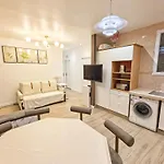 Apartment Pompidou-Le Marais